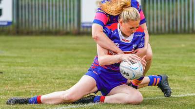 Molly Williams re-signs for Hornets Women for 2026